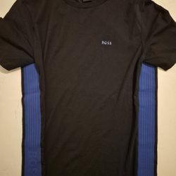 Men's Hugo Boss T-shirt Size Large