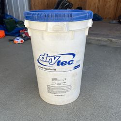Pool Cleaning Supplies