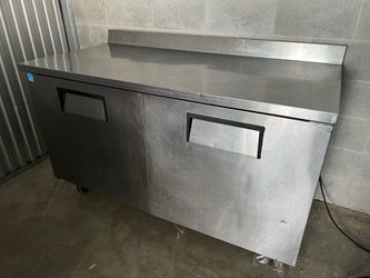 True TWT-60 Worktop Refrigerator