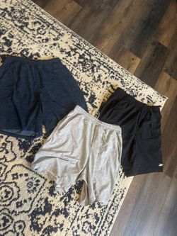 Lululemon Men’s Small Shorts