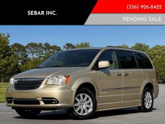 2011 Chrysler Town & Country