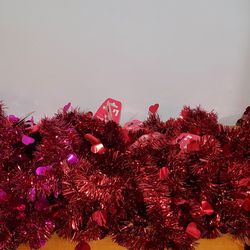 Valentines Day Tinsel Heart Garland Red & Pink New