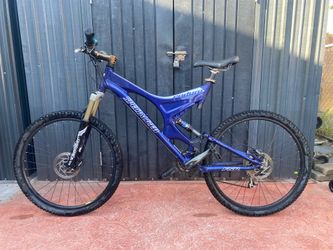 Specialized Enduro FSR Full Suspension Mountain Bike - SRAM X9 - Shimano Hydraulic Brakes