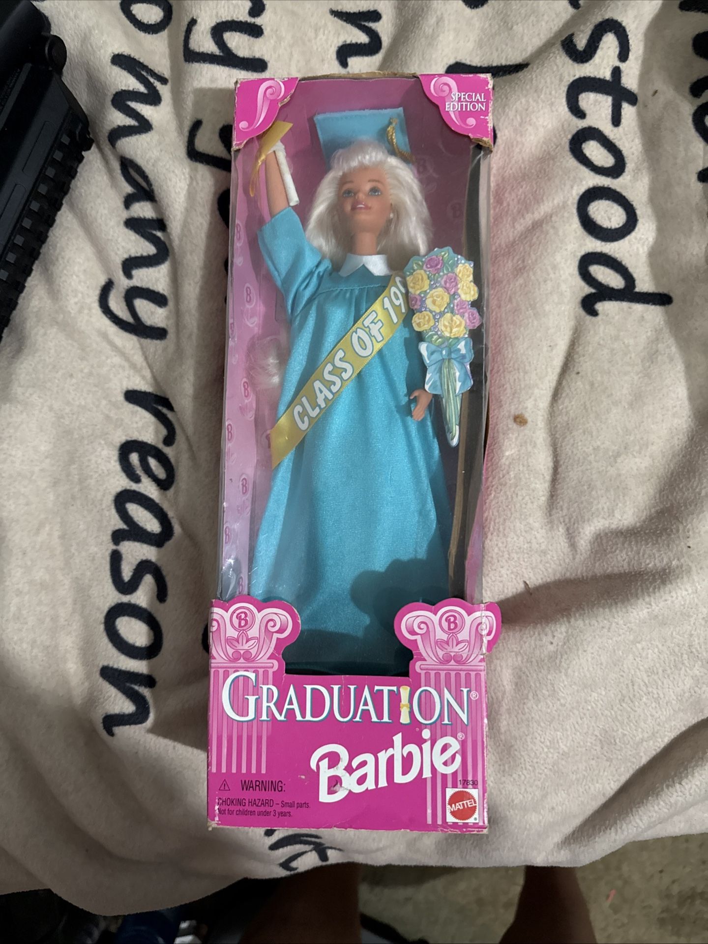New in Box! Graduation Class of 1998 Mattel Barbie Fashion Doll