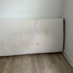 Twin 8 Inch Matttress Good Condition