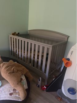 Free crib! Basically new