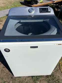 Maytag 5.3 cu. ft. Top Load Washer in White with Impeller, Extra Power Option