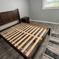 Full Size Bed & Night Stand 