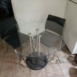 Glass table and 2 chairs