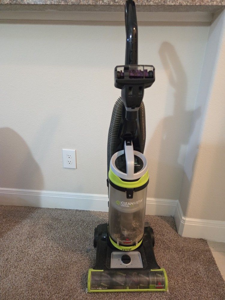 Bissell Vacuum Cleaner