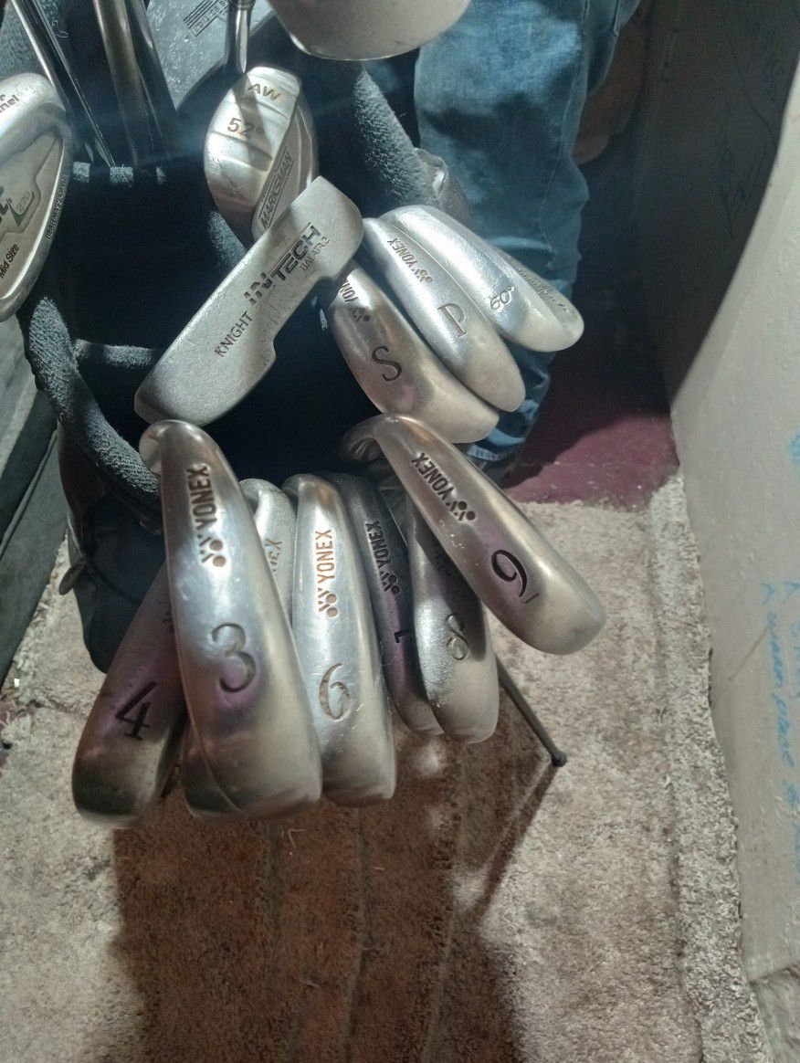 Yonex Golf Clubs!! Paid Over $500.00 Must Sell $100.00 for Sale in  Mukilteo, WA - OfferUp