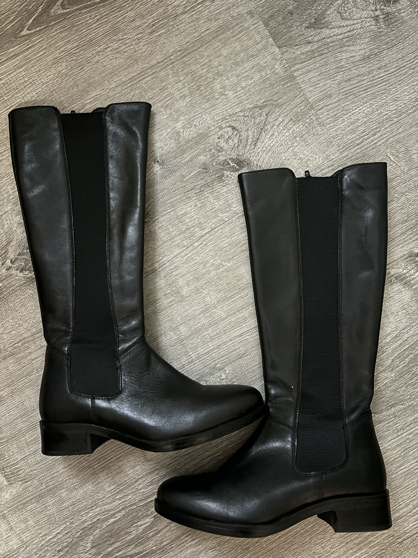 Women Aldo Boots Size 7.5