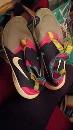 Woman's shoes