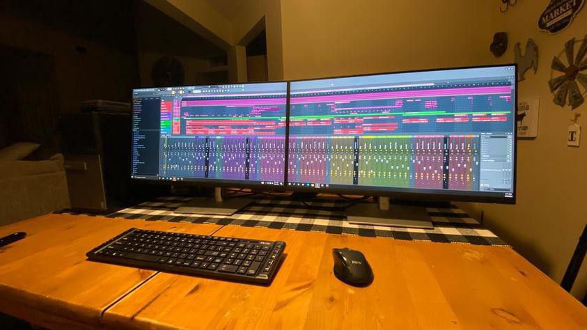Music Studio Ready Dual Monitor Pc , Production , Recording & Editing