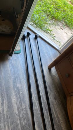Slider curtain rods