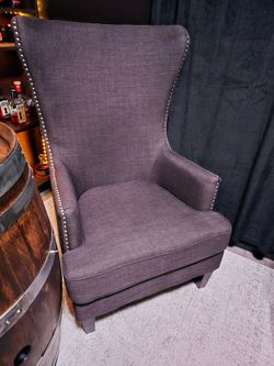 Accent Chairs