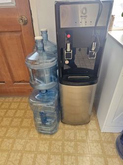 Water dispenser