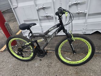 Bike 24 inch 2 suspension. Fat tires