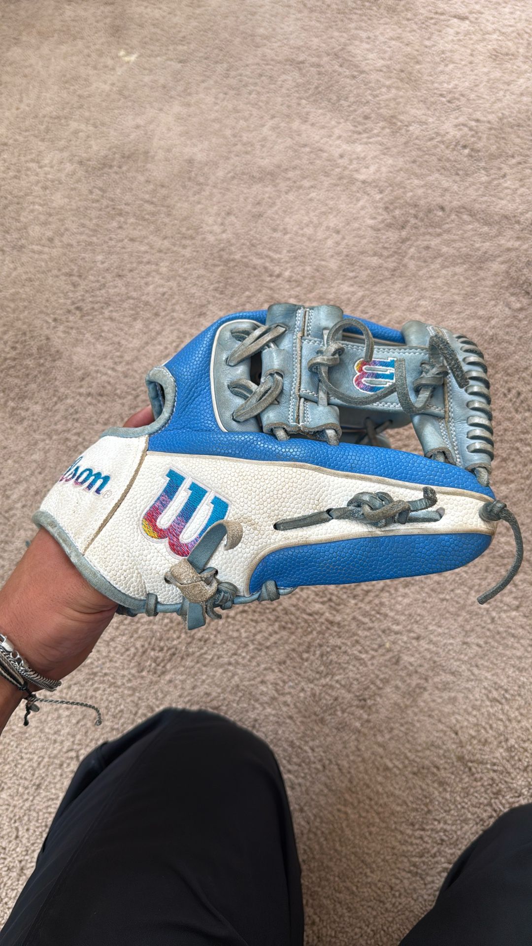 2023 Autism Speaks A2000 B2 11.5" Wilson Baseball Glove
