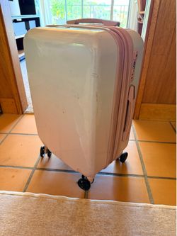 CalPack Carry-on Suitcase
