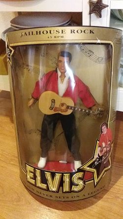 ELVIS COLLECTABLE