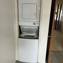 Whirlpool Stackable Washer/Dryer