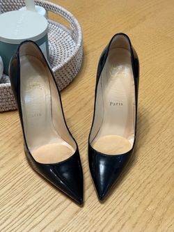 Cristian Louboutin So Kate heel