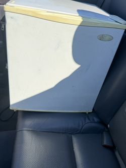 Small Refrigerator