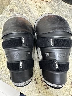 Shin Guards Fox Brand  And Gloves  For Little Kids 