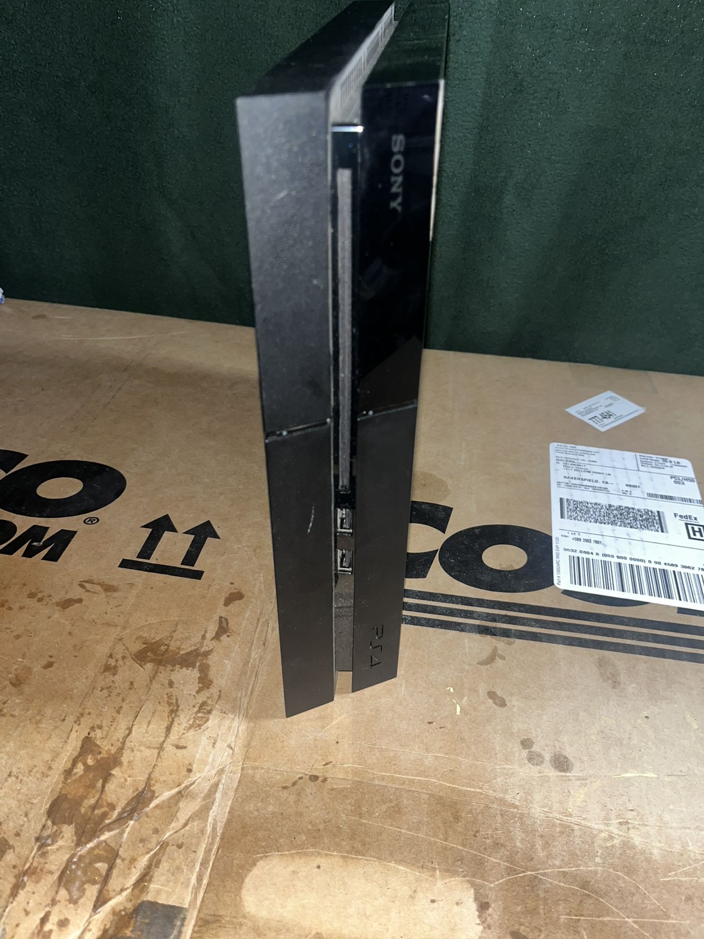 PS4