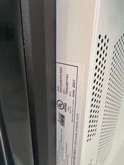 Whirlpool Overhang Microwave