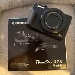 Canon G7X Mark III