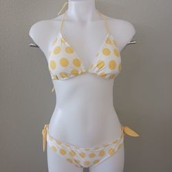 Guess 2 Piece Bikini White And Yellow Size M NWT