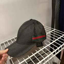 Gucci hat