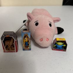 Toy Story Hamm Plush And Three Mini Toys