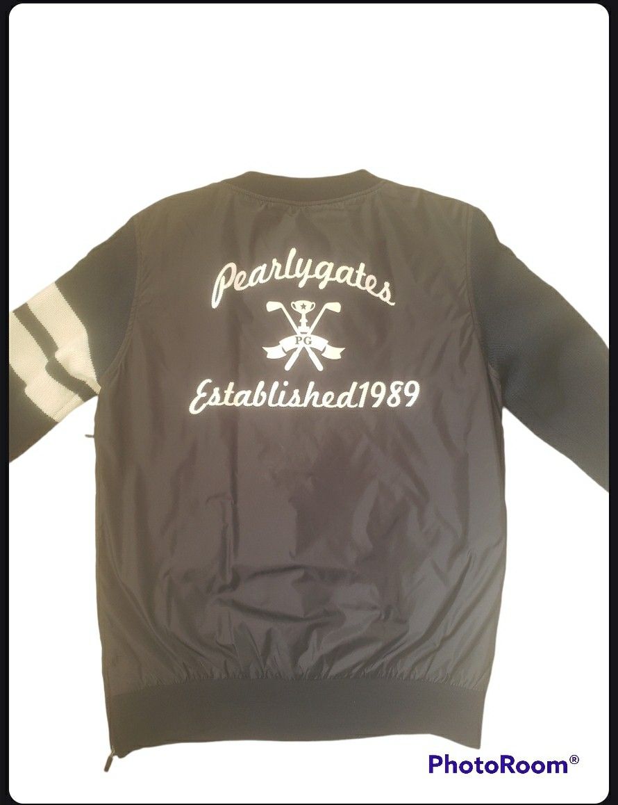 Vintage. 🌍. Pearly Gates (Rare) Sweater