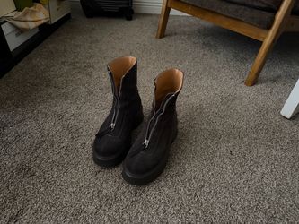 JONES GREY SUEDE