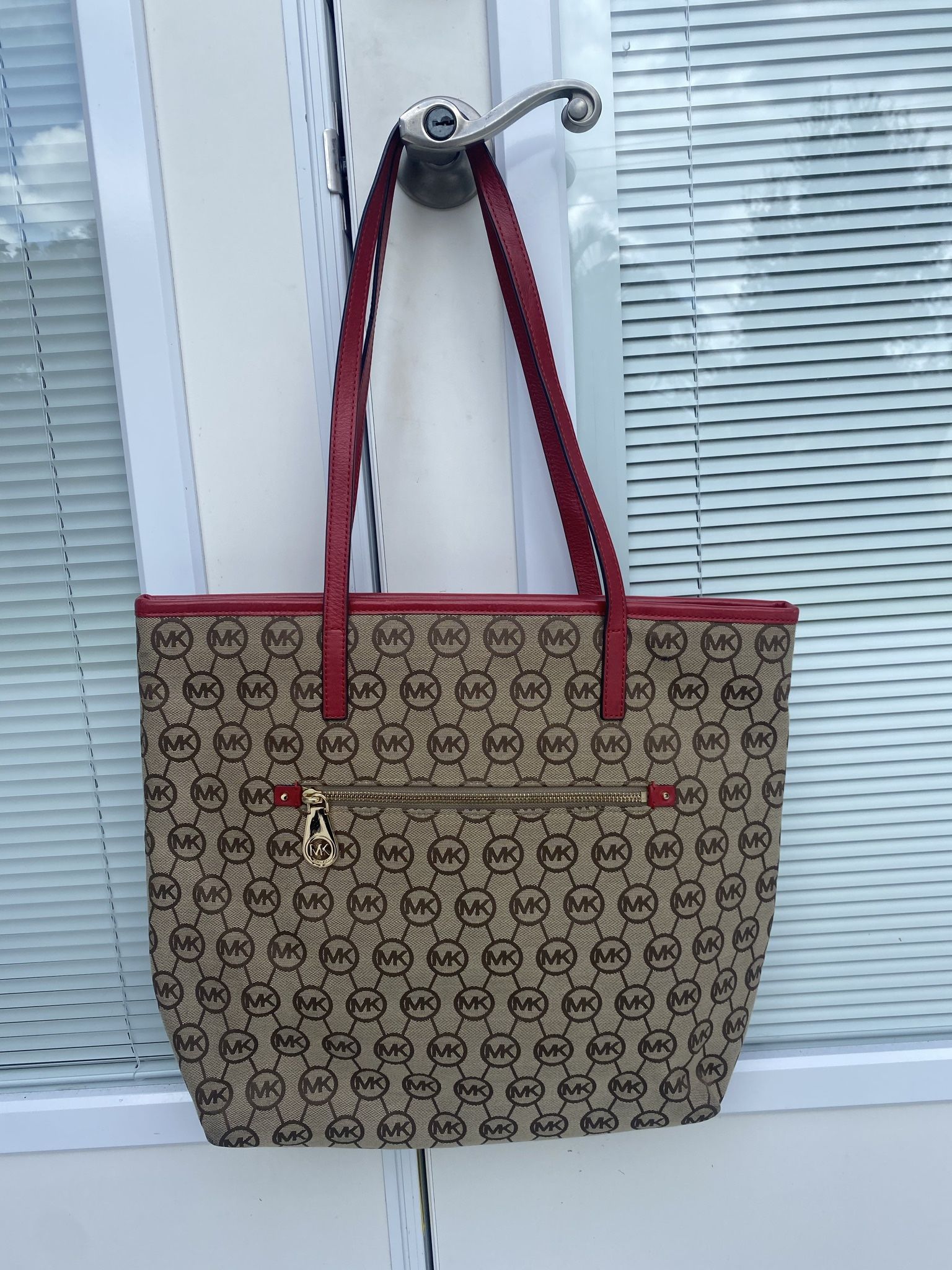 Women’s Michael Kors Purse