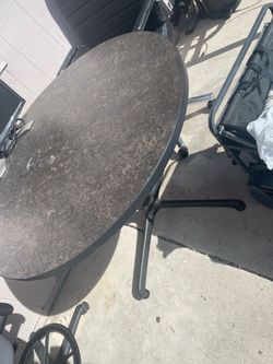 Oval Table with Metal Legs
