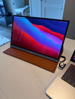 ASUS ZenScreen 15.6” OLED Portable Monitor - Excellent Condition