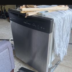 Frigidaire Dishwasher (free) 