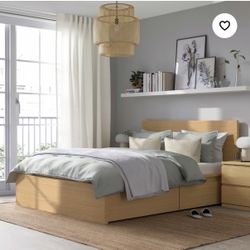 Malm queen oak bedroom set, 6 Drawer Dresser, 2 Drawer Chest