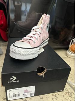Big kids converse