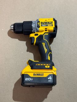 Dewalt 20V XR Brushless Cordless 1/2 in. Hammer Drill with Battery 4ah.