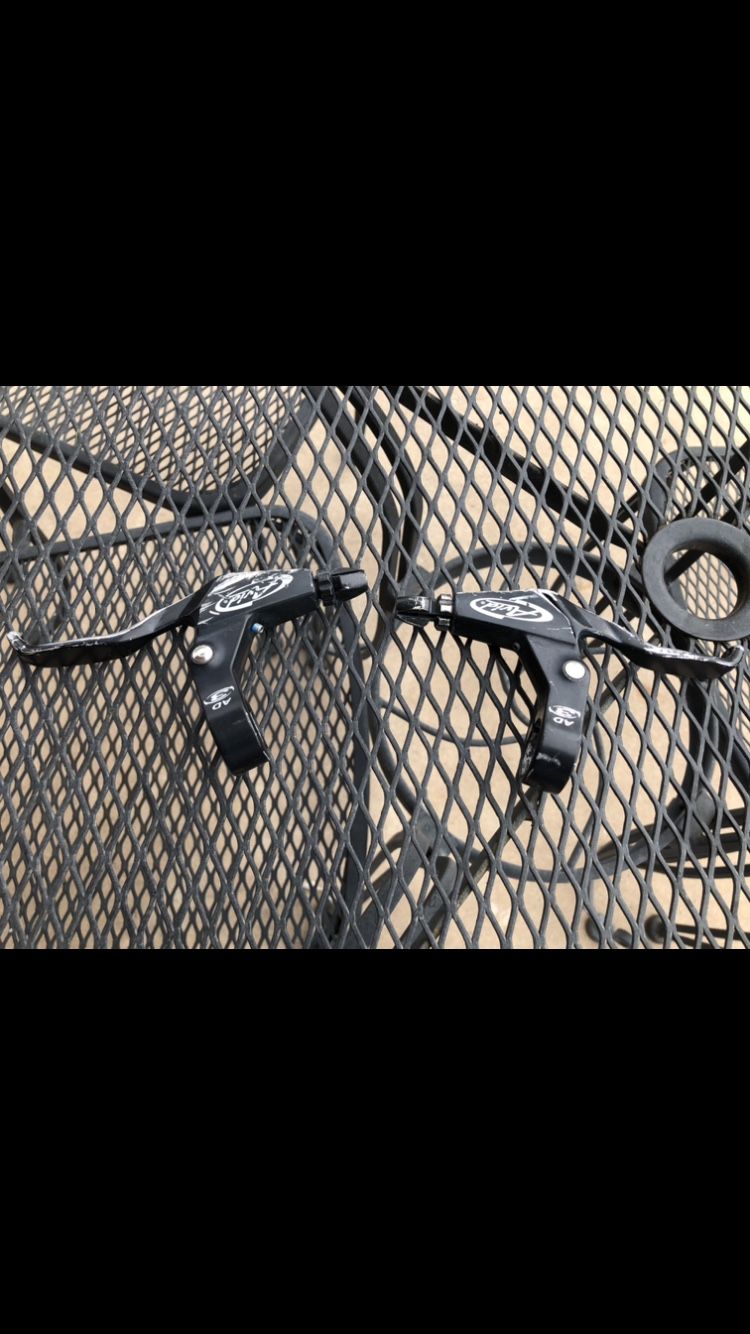 AVID BRAKE LEVERS Oldschool
