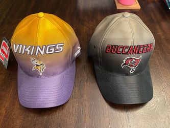 Men’s hats, football teams. NWT