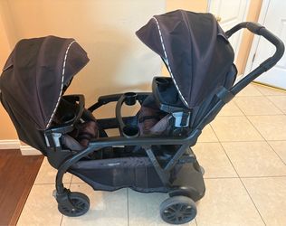Graco Double Sit N Stand