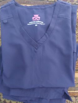 Womens Scrub Set Like New!
