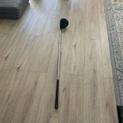 Titleist Driver 915D2
