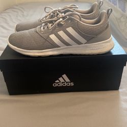 Adidas Women shoes size 10